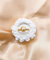 Bague Couronne Argentée – Perle Blanche Nacrée & Strass – Acier Inoxydable Ajustable + Écrin Offert "Caroline" Mara Bijoux
